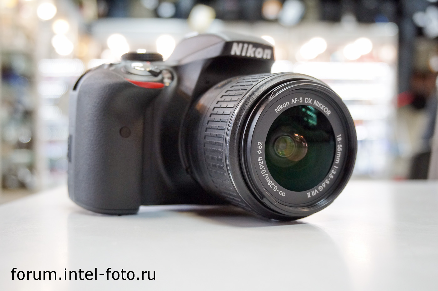 http://www.intel-foto.ru/content/publication/forum-tst/2014/2014-02/nikon/d3300/02.jpg