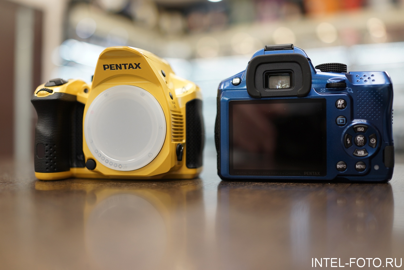 http://www.intel-foto.ru/content/publication/forum-tst/2014/2014-04/pentax/k30/k30-02.jpg