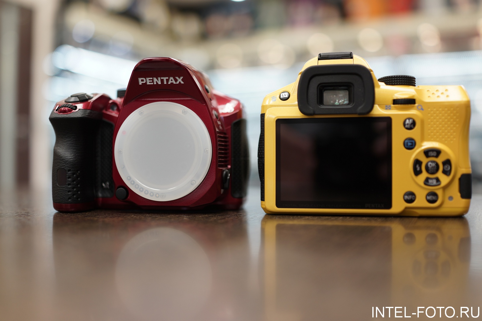 http://www.intel-foto.ru/content/publication/forum-tst/2014/2014-04/pentax/k30/k30-03.jpg