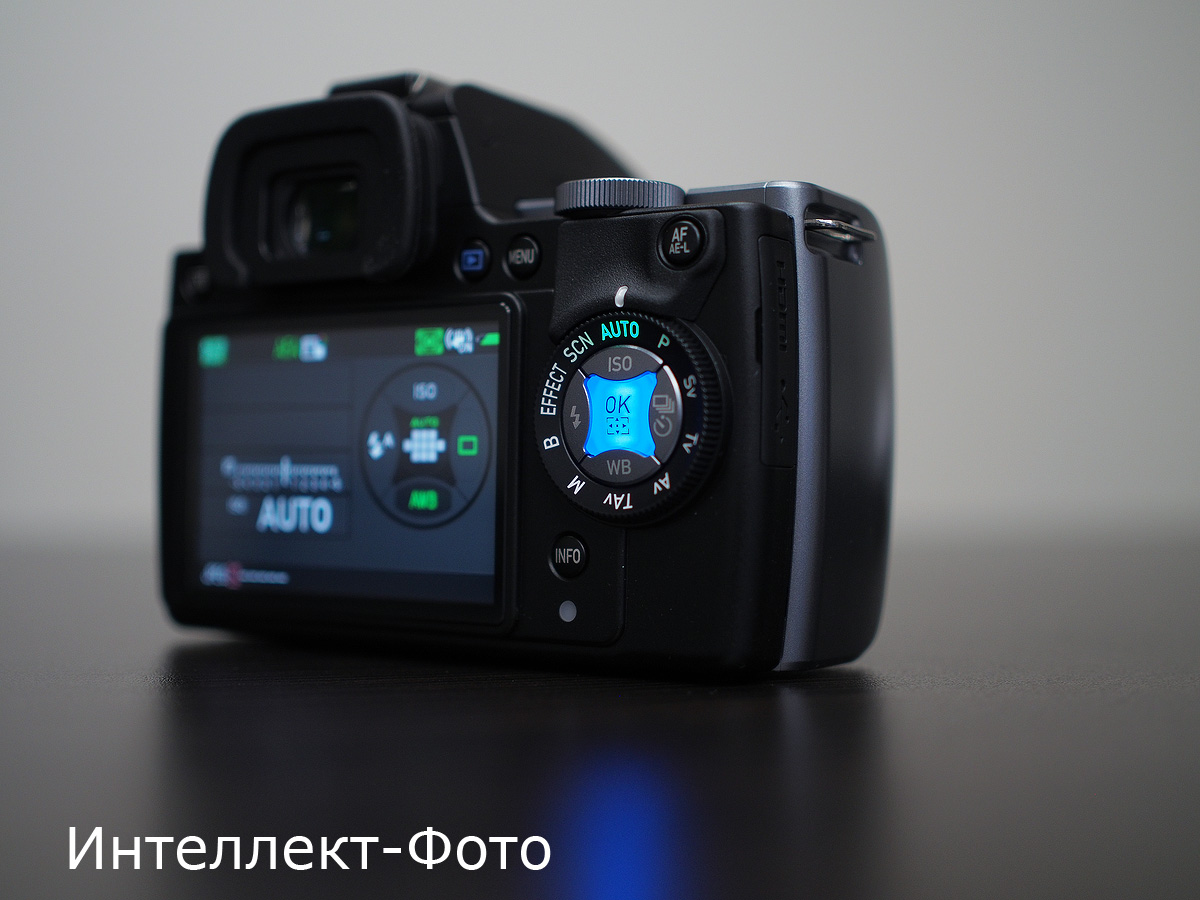 http://www.intel-foto.ru/content/publication/forum-tst/2014/2014-10/pentax/ks1/unbox/10.jpg