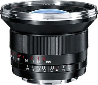 Объектив Carl Zeiss Distagon 3.5/ 18 mm ZE для Canon (s/ n:15753028) полный комплект Б/ У