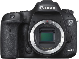 Цифровой фотоаппарат Canon EOS 7D Mark II Body (пробег 116000 кадров) Б/ У