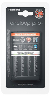 Зарядное устройство Panasonic Smart & Quick (K-KJ55HCD40E) + 4xAA 2500 mAh Зарядное устройство Panasonic Smart & Quick (K-KJ55HCD40E) + 4xAA 2500 mAh
