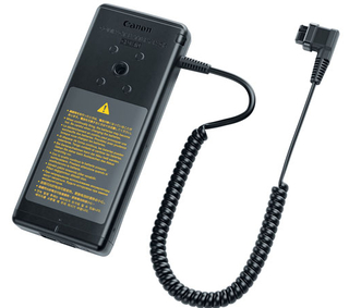 Батарейный блок Canon CP-E4N для 600EX/ EX II-RT/  580EX/ EXII, 550EX, 540EZ, 430EZ, MT-24EX,M Батарейный блок Canon CP-E4N для 600EX/ EX II-RT/  580EX/ EXII, 550EX, 540EZ, 430EZ, MT-24EX,M