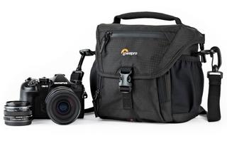 Сумка для фотоаппарата Lowepro Nova 140 AW II черный