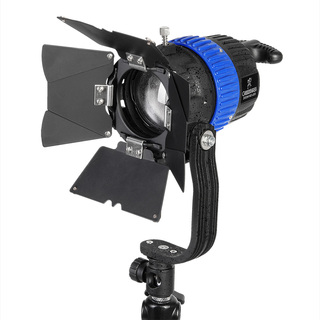 Осветитель светодиодный GreenBean ZOOM 60 LED Осветитель светодиодный GreenBean ZOOM 60 LED