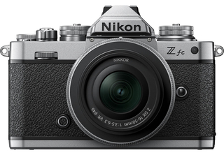 Цифровой фотоаппарат NIKON Z fc kit 16-50mm f/3.5-6.3 VR