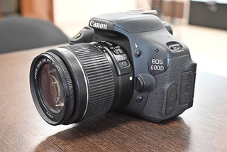 Цифровой фотоаппарат Canon EOS 600D Kit EF-S18-55mm IS II Пробег 5720 кадров (s/ n:363077105047) Б/ У