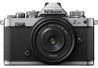 Цифровой фотоаппарат NIKON Zfc kit 28 f/ 2.8 SE (demo sample)