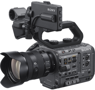 Видеокамера SONY PXW-FX6