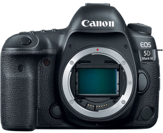 Цифровой фотоаппарат Canon EOS 5D Mark IV Body (Пробег 46600) Б/ У