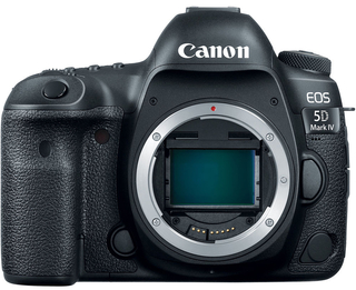 Цифровой фотоаппарат Canon EOS 5D Mark IV Body (Пробег 21000) Б/ У