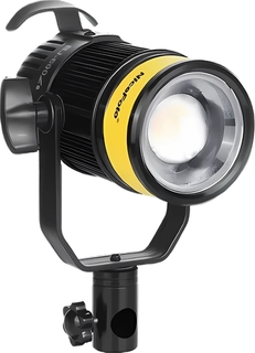 Осветитель NiceFoto BJ-150CZ RGB ZOOM-линза 22-55 гр. (1500лм) RGB (2700-6500K) адаптер 220В