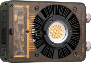 Осветитель Zhiyun MOLUS X100RGB COB Light