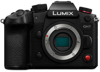 Цифровой фотоаппарат  Panasonic DC-GH7 body ENG Ver
